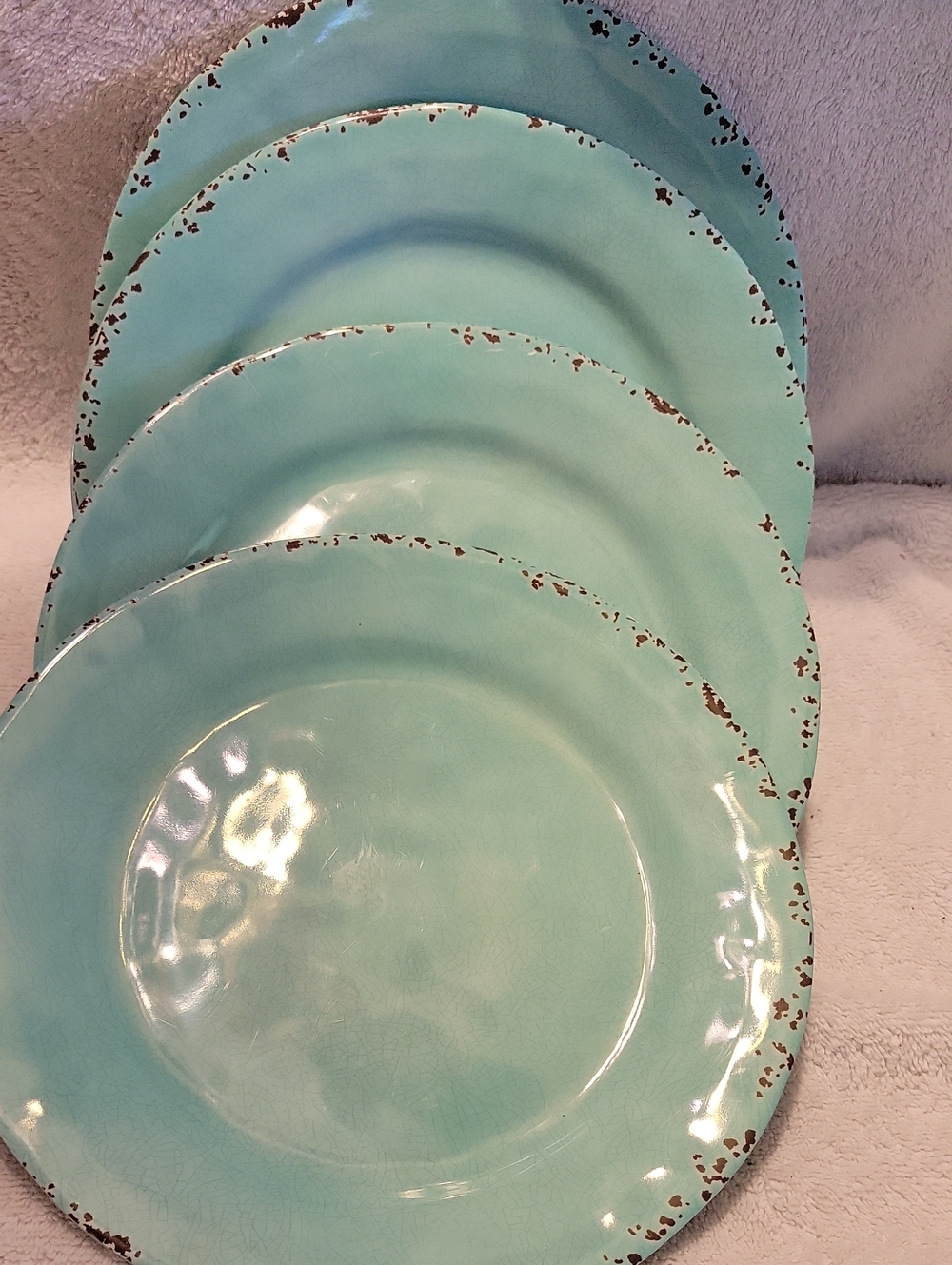 Tommy Bahama Aqua Crackle Melamine Luncheon Plates